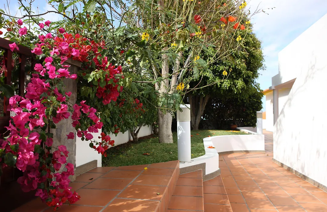 Canico Bay Apartments-1